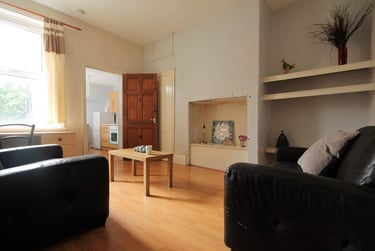 2 bed flat, Meldon Terrace, Heaton, Newcastle, NE65XP - Image 1